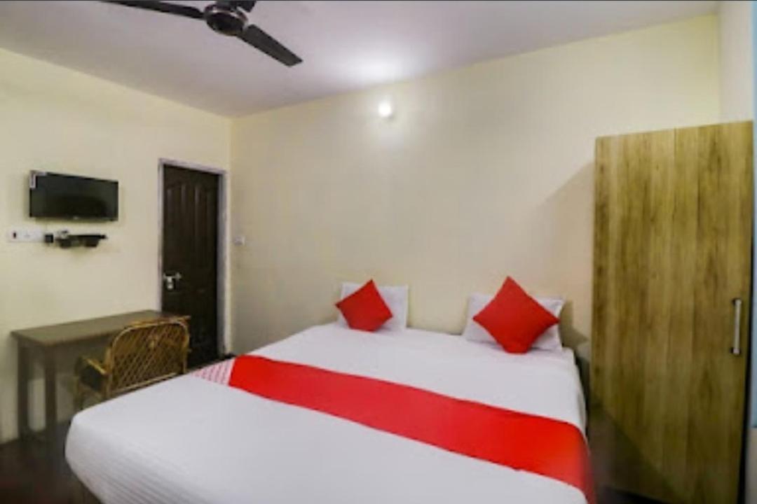 Om Shanthi Paying Guest House พาราณสี ภายนอก รูปภาพ